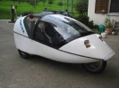De Twike is een driewielige auto voor twee personen